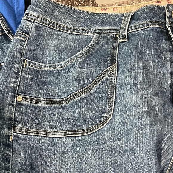 🥗Three pairs of capris - Picture 2 of 12